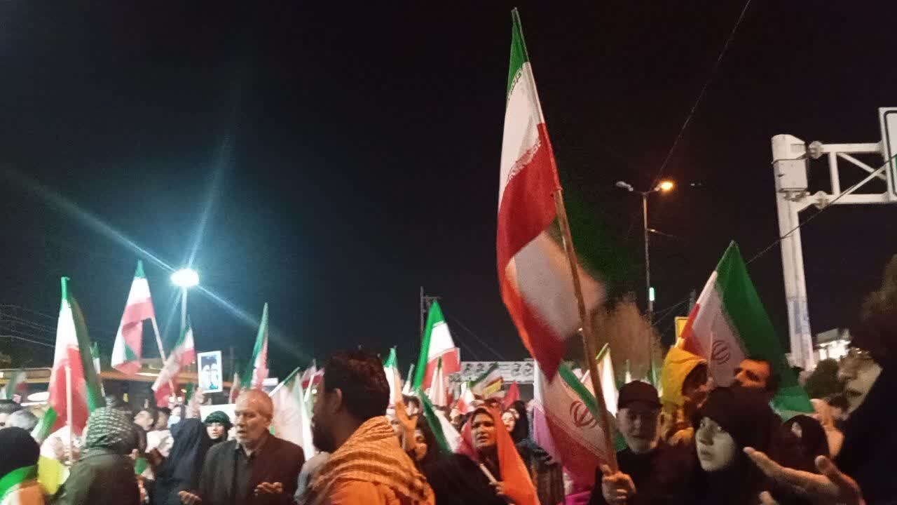 پنجاهمین موج حمایت مردم کرج از جمهوری اسلامی/ بیعتی دوباره با رهبر انقلاب+فیلم