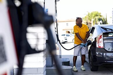 افزایش قیمت بنزین و کاهش حمایت از ترامپ در آمریکا