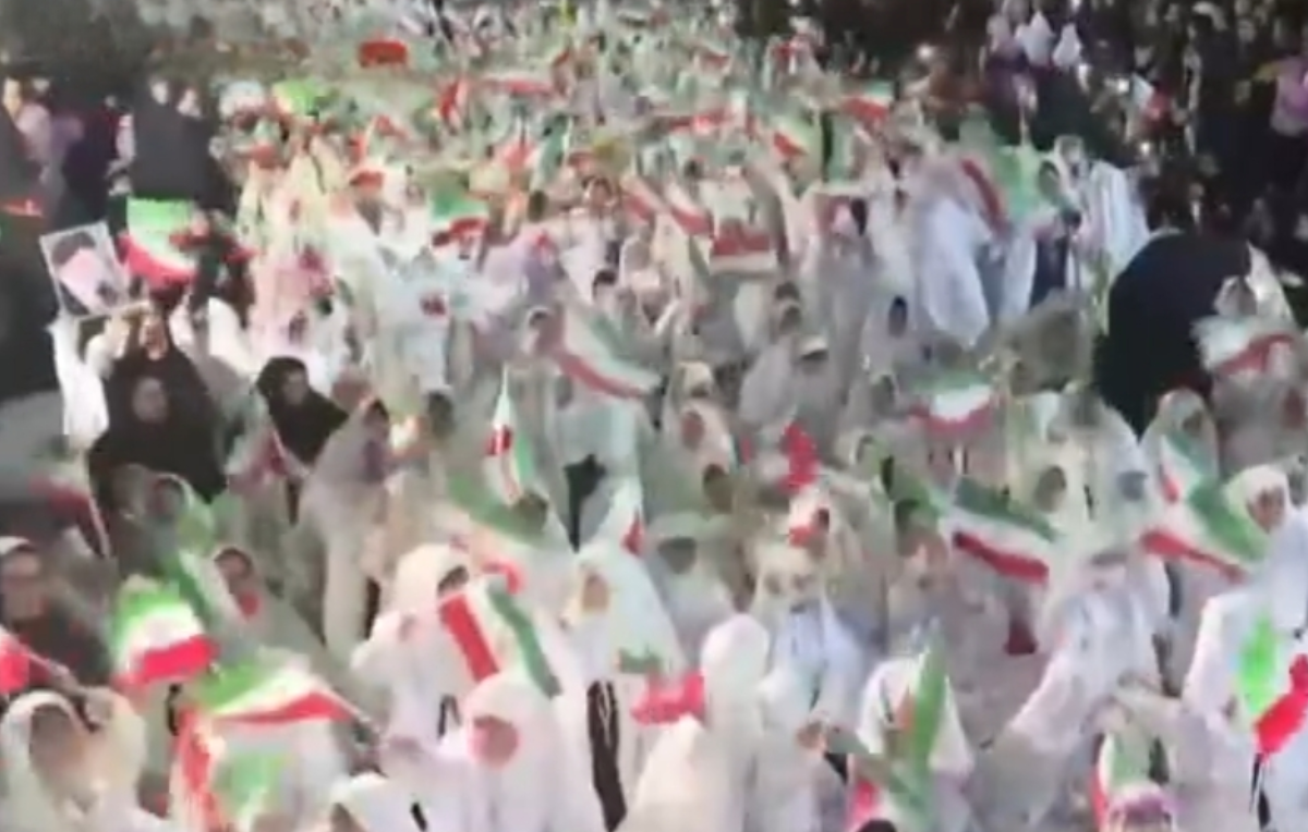 حضور پرشور دختران سمنانی در پنجاه و یکمین اجتماع شب&zwnj;های اقتدار