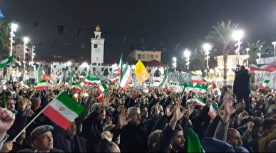 مردم رشت در بیست و سومین قرار شبانه خود سنگ تمام گذاشتند/ بار دیگر شعار یک‌صدا الله اکبر و مرگ بر آمریکا طنین انداز شد+فیلم