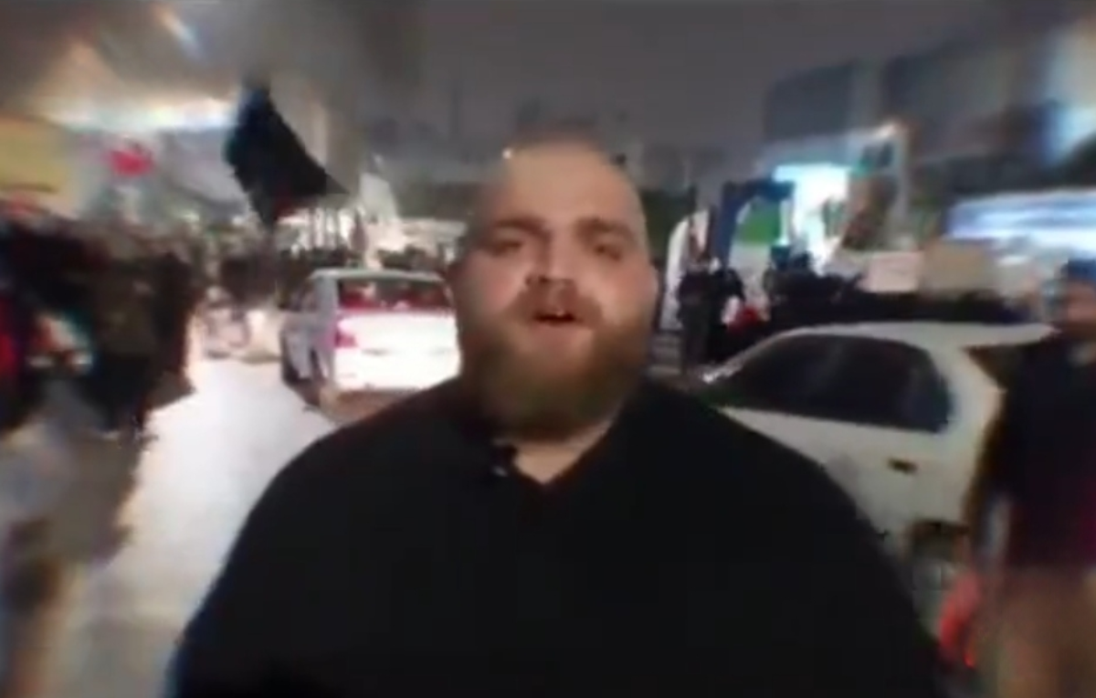 حضور علیرضا یوسفی، قهرمان وزنه&zwnj;برداری جهان در تجمع امشب مردم بابل