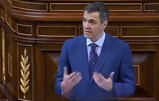 ایران یک قدرت نظامی است / آنها با فناوری پیشرفته در حال نابودکردن جنگنده‌های آمریکاست و تنگه هرمز را در کنترل گرفته است