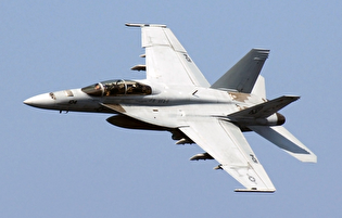 اولین تصویر از لحظه شکار جنگنده F۱۸ ارتش تروریستی آمریکا