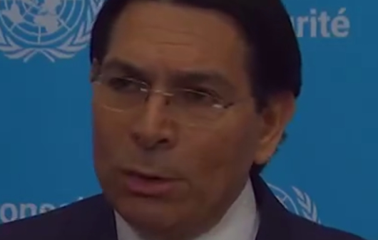 خزعبلات نماینده رژیم منحوس صهیونیستی در سازمان ملل در پاسخ به سوال «چرا فقط اسرائیل در خاورمیانه بمب اتم دارد؟»: اسرائیل منبع صلح و ثبات است؟!