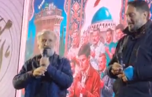 رجزخوانی مهران رجبی علیه اسرائیل در میدان ولیعصر تهران