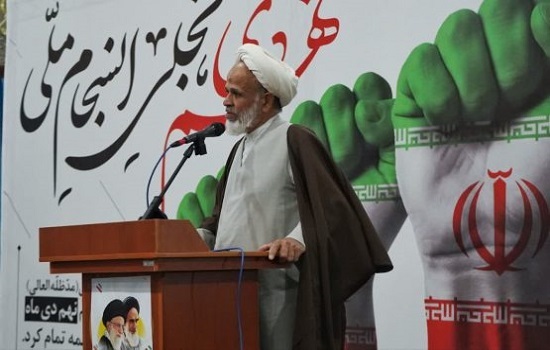 امام&zwnj;جمعه موقت کرمان: هیچ طوفانی نمی&zwnj;تواند اراده مردم ايران را بشکند