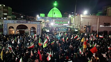 حماسه همدلی در شهرکرد؛ حمایت پرشور مردم از رزمندگان اسلام + فیلم
