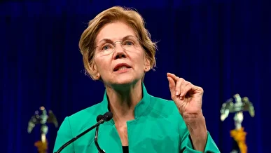 سناتور آمریکایی: مردم ثابت خواهند کرد که ترامپ پادشاه نیست + عکس