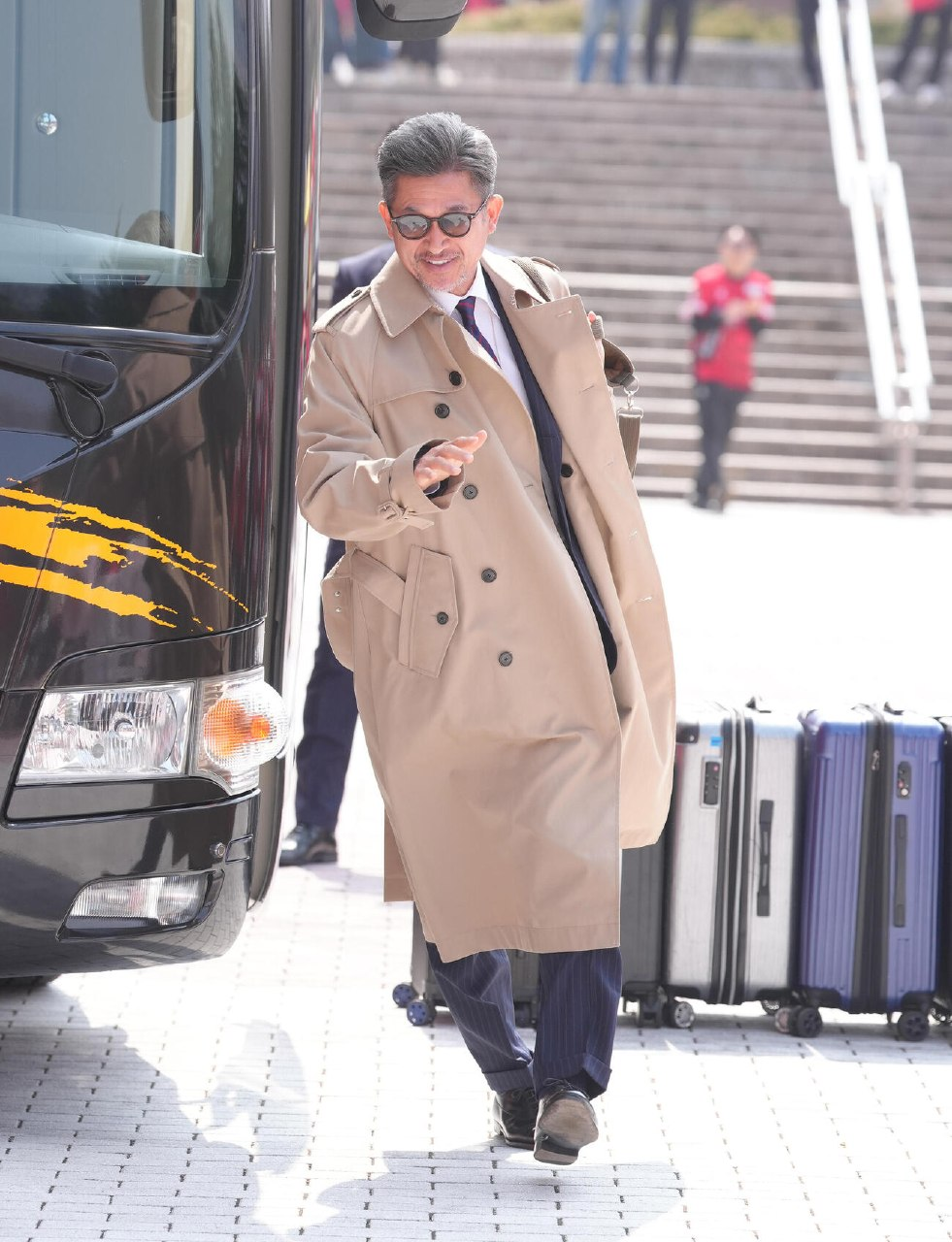 مسن&zwnj;ترین بازیکن جهان، روی نیمکت