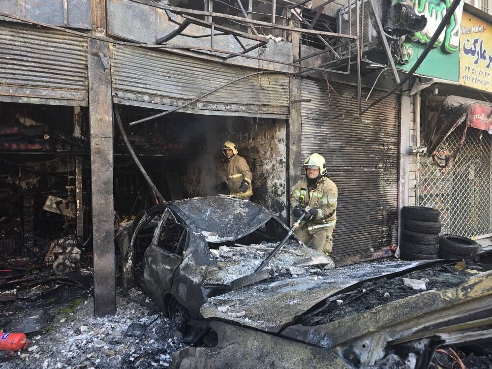 آتشنشانان گرگان ۱۳۰۰ فقره حریق را اطفا کردند