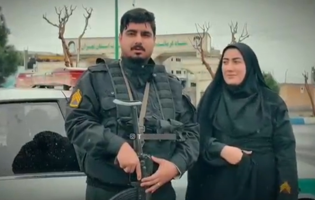 عروس و دامادی که تامین نظم و امنیت عمومی در شرایط جنگی را به ماه عسل ترجیح دادند