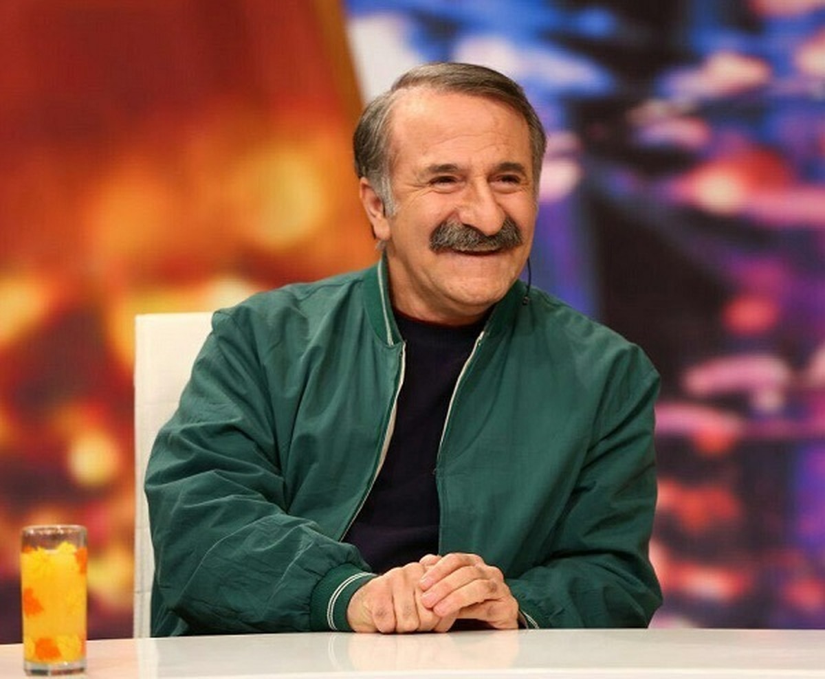 مهران رجبی: هیچ کس نگران این پرچم نباشد / نام حق است ذکر پرچم ما، این رکاب از نگین نمی افتد + فیلم