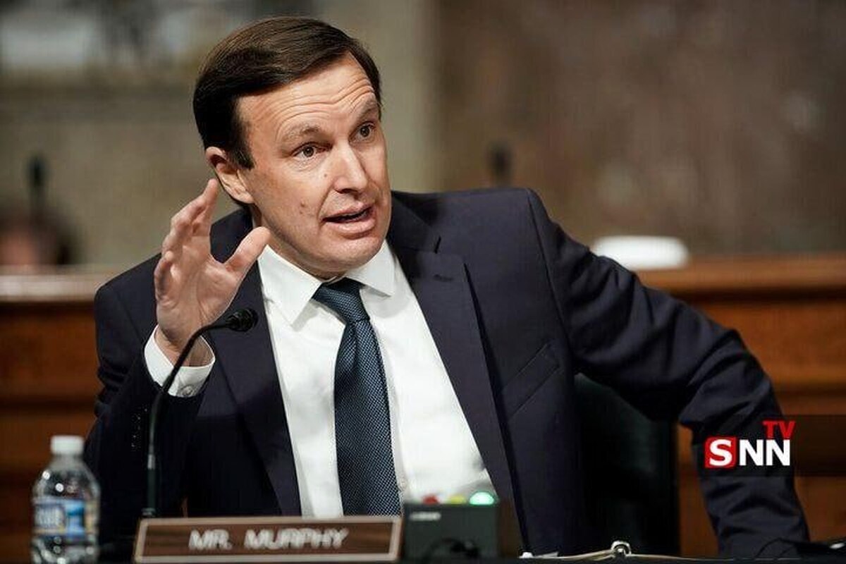 هشدار سناتور آمریکایی درباره ترفندهای ترامپ: ترامپ می‌تواند با موضوعات مختلف ذهن مردم آمریکا را جهت دهد + فیلم