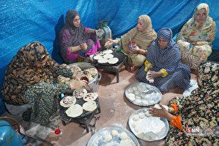پشتِ جبهه؛ پخت غذاهای سنتی توسط بانوان بومی جزیره قشم