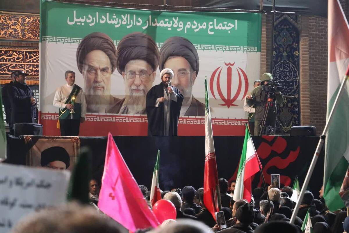 روایت عضو خبرگان رهبری از اهمیت خیابان در شب&zwnj;های سرنوشت&zwnj;ساز