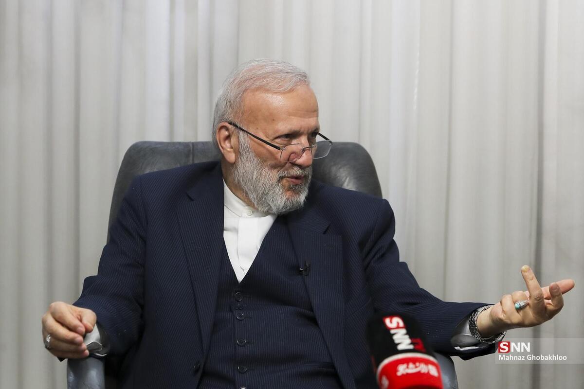 متکی: آمریکا از نظر نیرو، بودجه و تجهیزات کمبودی نداشتند، اما به موقعیت جغرافیایی و ژئو‌استراتژیک ایران بی‌توجه بودند/ همه پایگاه‌ها در تیررس ایران قرار دارند + فیلم