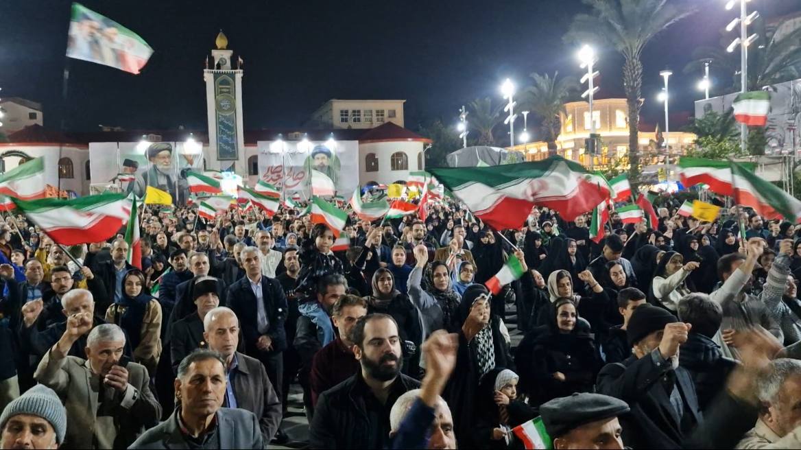 طوفان اراده در برابر استکبار/طنین &laquo;مرگ بر شیطان بزرگ&raquo; در رشت به شب ۶۱ رسید+فیلم