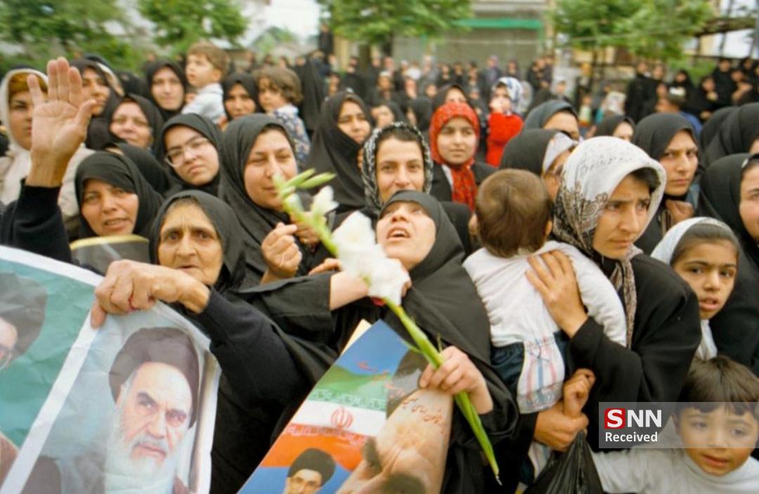 ۲۵ سال ایستادگی در پناهِ کلام رهبر شهید/ گیلان همچنان بر عهدِ خود ایستاده است+تصاویر/ منتشر نشود