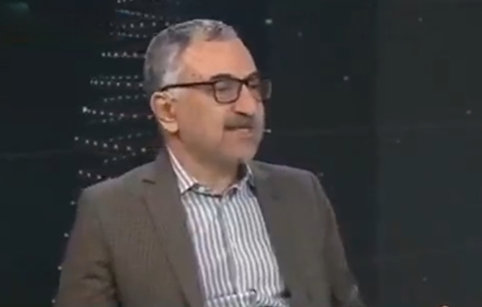 کشتی کالایی را با هزار زحمت از محاصره آمریکا عبور دادیم، اما اکنون در بندرعباس قابل ترخیص نیست!