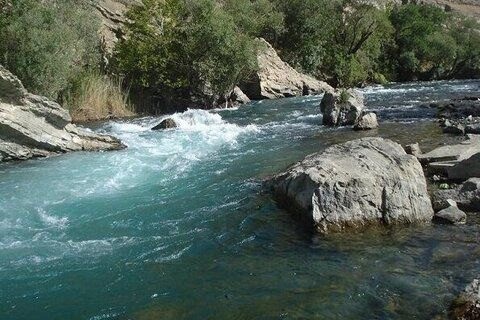 هشدار جدی آتش&zwnj;نشانی کرج در پی ناپایداری جوی/ از پارک خودرو زیر درختان پرهیز کنید