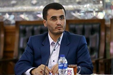 متفکر آزاد: اعمال قدرت ترامپ در آبراه های جمهوری اسلامی ایران امکان پذیر نیست + فیلم