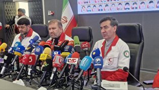 در صورت وقوع بحران توانایی تامین غذای ۵ میلیون نفر به مدت یک هفته را خواهیم داشت/ ۷۲۱۵ نفر را به صورت زنده از زیر آوار خارج کنیم + فیلم