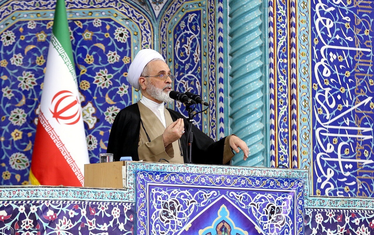 دشمن در ارزیابی قدرت ملت ایران دچار خطای محاسباتی شد