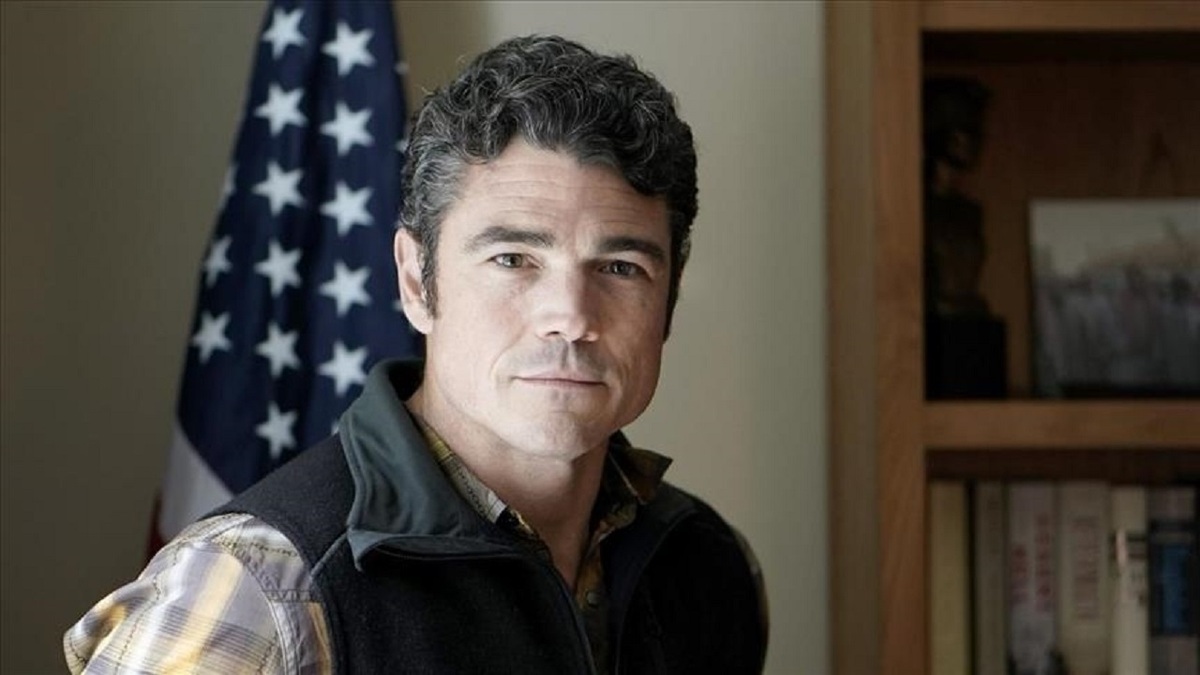 جو کنت: برای جلوگیری از اینکه اسرائیل ما را عمیق‌تر به این جنگ بکشاند، باید با محدود کردن کمک‌های نظامی به اسرائیل، یک محدودیت واقعی اعمال کنیم + عکس