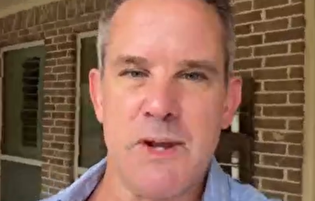 تو در مقابل یکی از بهترین تیم‌های مذاکره‌کننده، دو نفر از احمق‌ترین مذاکره‌کنندگان را فرستادی