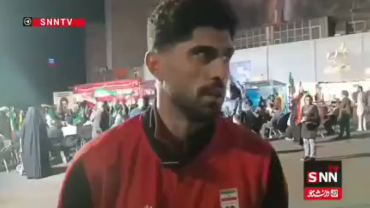 بازیکن تیم ملی فوتبال: به امید خدا پیروز این جنگ ما هستیم + فیلم