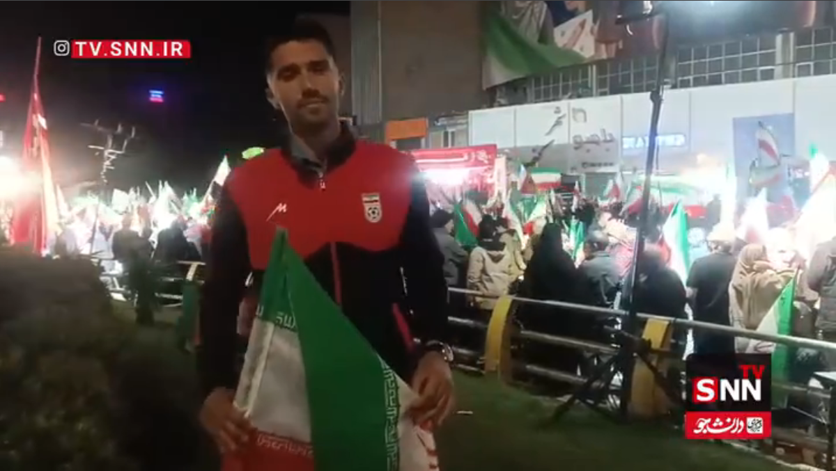 دروازه‌بان تیم ملی فوتبال: به همه کسانی که عزیزانشان در جنگ شهید شدند، تسلیت می‌گویم + فیلم