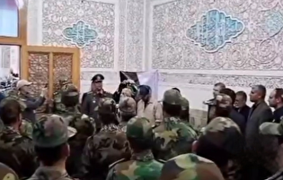 قرائت فاتحه توسط پرسنل دانشگاه افسری امام علی (ع) بر مزار سپهبد شهید سید عبد الرحیم موسوی