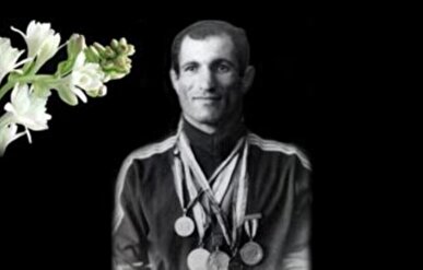 مراسم بزرگداشت زنده یادعبدالله موحد برگزار شد