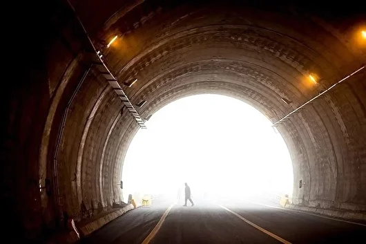 انسداد شبانه تونل «تنگه زاغ» هرمزگان به مدت یک ماه برای انجام تعمیرات