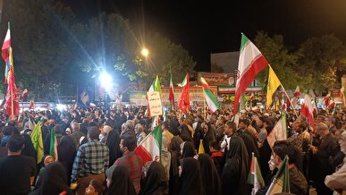 حماسه سازی هزاران نفری بجنوردی ها در هفتاد و پنجمین شب + فیلم