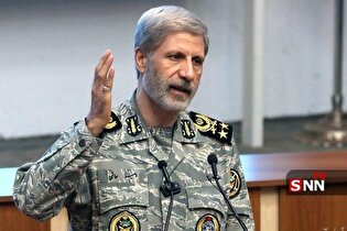 فرمانده کل ارتش: تا آخرین قطره خون از ایران دفاع می‌کنیم