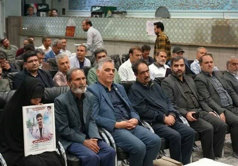 اربعین پرستار شهید حسین عشقی در تجمع شبانه کادر سلامت مشهد