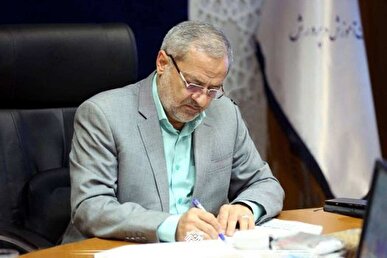 روایتگر حماسه‌های ماندگار مردم قهرمان باشیم