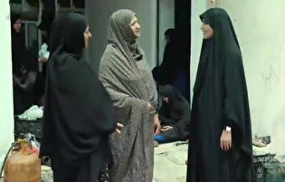 ایستادیم که هیچ‌کس هوس حمله به تنگه را نکند، دنیا بداند زن‌های این جزیره، پشت هرمز را خالی نمی‌کنند