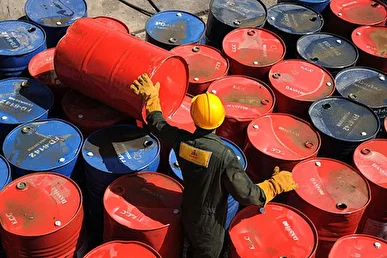 صعود قیمت نفت برنت + عکس