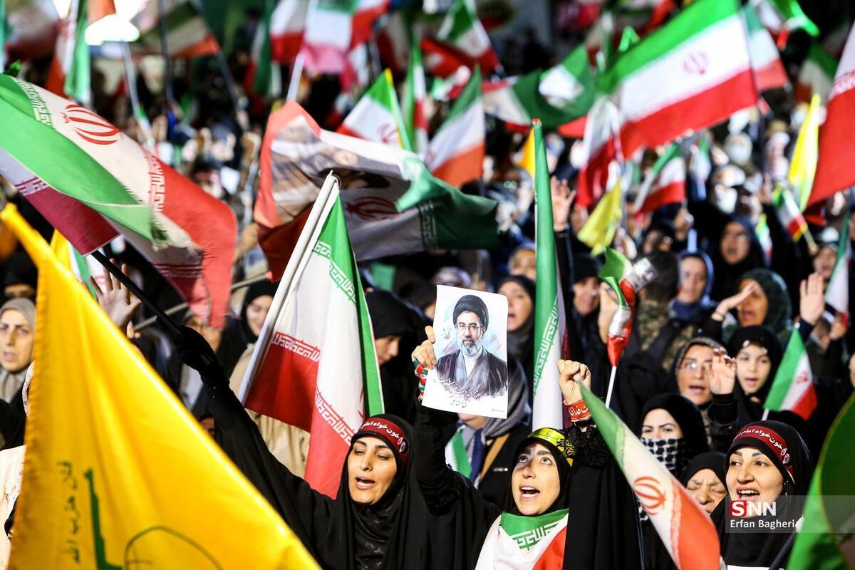 از طنین سرود «دایه دایه وقت جنگه» در اجتماع چهارمحال و بختیاری ها در رواق کشوردوست تا رزمایش اتحاد و انتقام در گرگان+فیلم