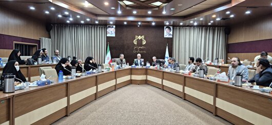 بیمارستان تخصصی ۲۵۰ تختخوابی کودکان قم با اعتبار ۲ همت در حال ساخت است/خرید ۲۰ آمبولانس جدید با هزینه ۱۰۰ میلیارد تومان