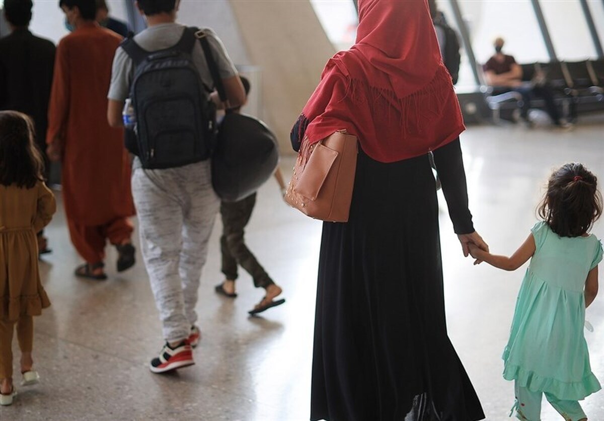 انگلیس روند انتقال &laquo;افغان&zwnj;های همکار&raquo; را متوقف کرد