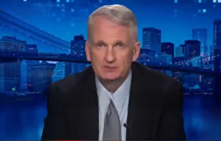 ایالات متحده در حال یک «خودکشی ابرقدرتی» است