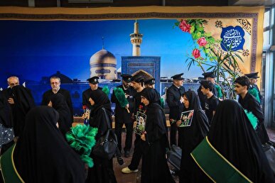 خانواده معظم شهدای میناب، زائران شهر مهربان‌ترین آقا شدند