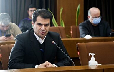 عزیزی: گلف ایران هنوز تا نقطه مطلوب فاصله دارد