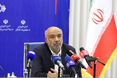 میدری: امین حکومت و مردم بودن ویژگی خاص اندیشمندان ما در طول تاریخ بوده؛ این هنر را باید دوباره به کار بگیریم/ «تاب‌آوری» ویژگی تاریخی ملت ایران است + فیلم