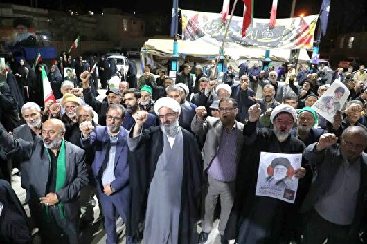 اجتماع مردمی «شب‌های اقتدار» در شهر دیباج+ تصاویر