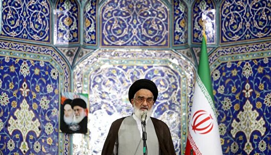 مردم ایران در همه امور تابع فرمان ولی‌فقیه هستند/حقوق ملت ایران کالای مذاکره نیست