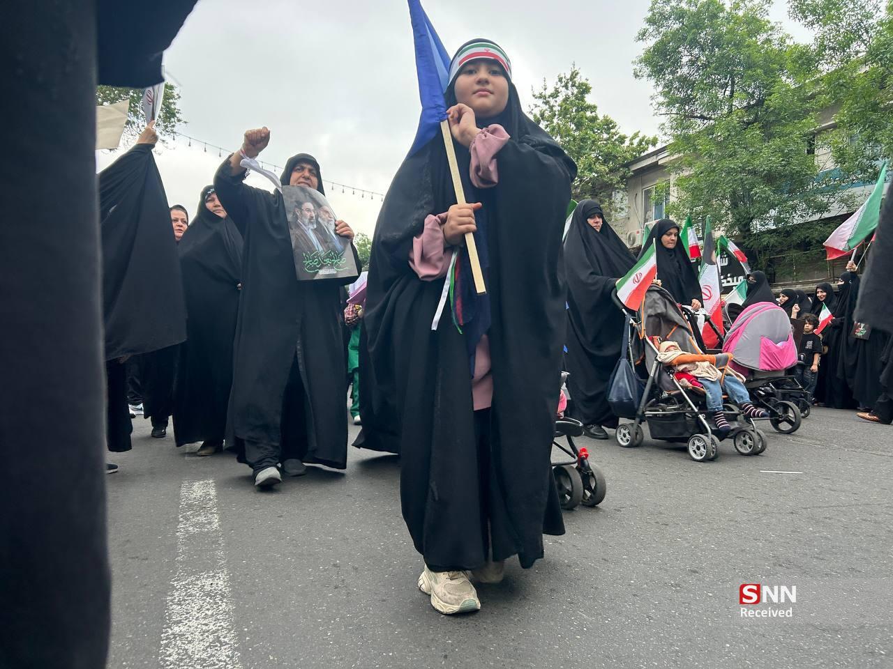 امروز زنان و دختران گیلانی با حضور خود در پویش بانوان جانفدا سنگ تمام گذاشتند+تصاویر/ منتشر نشود